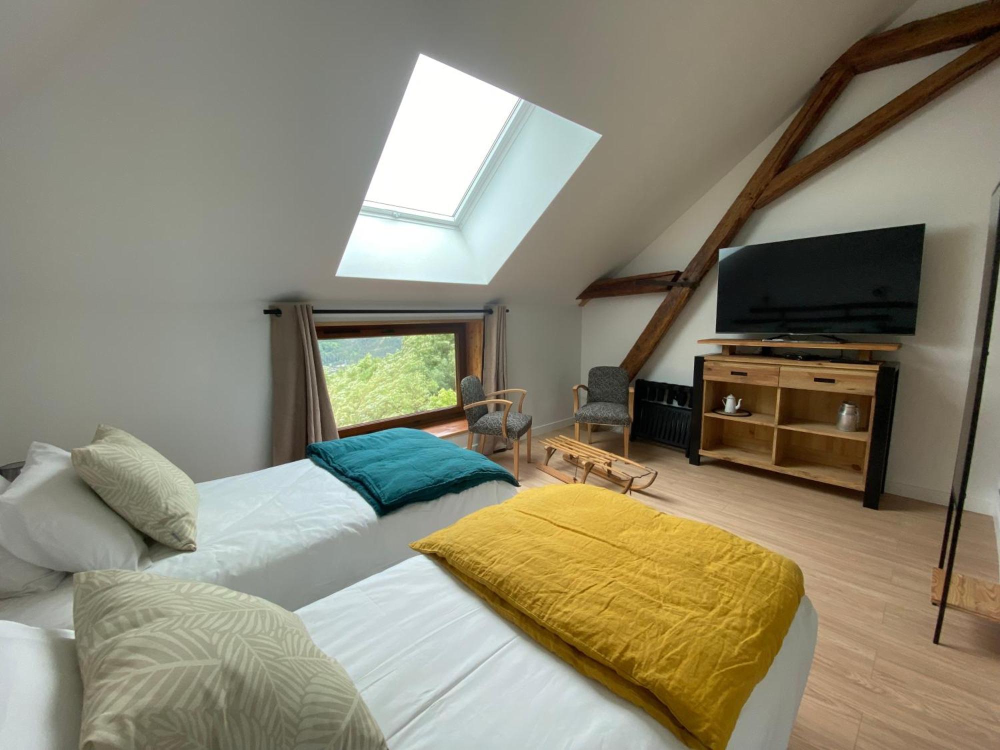 Le Couleau Bed and Breakfast Chateauroux-les-Alpes Buitenkant foto