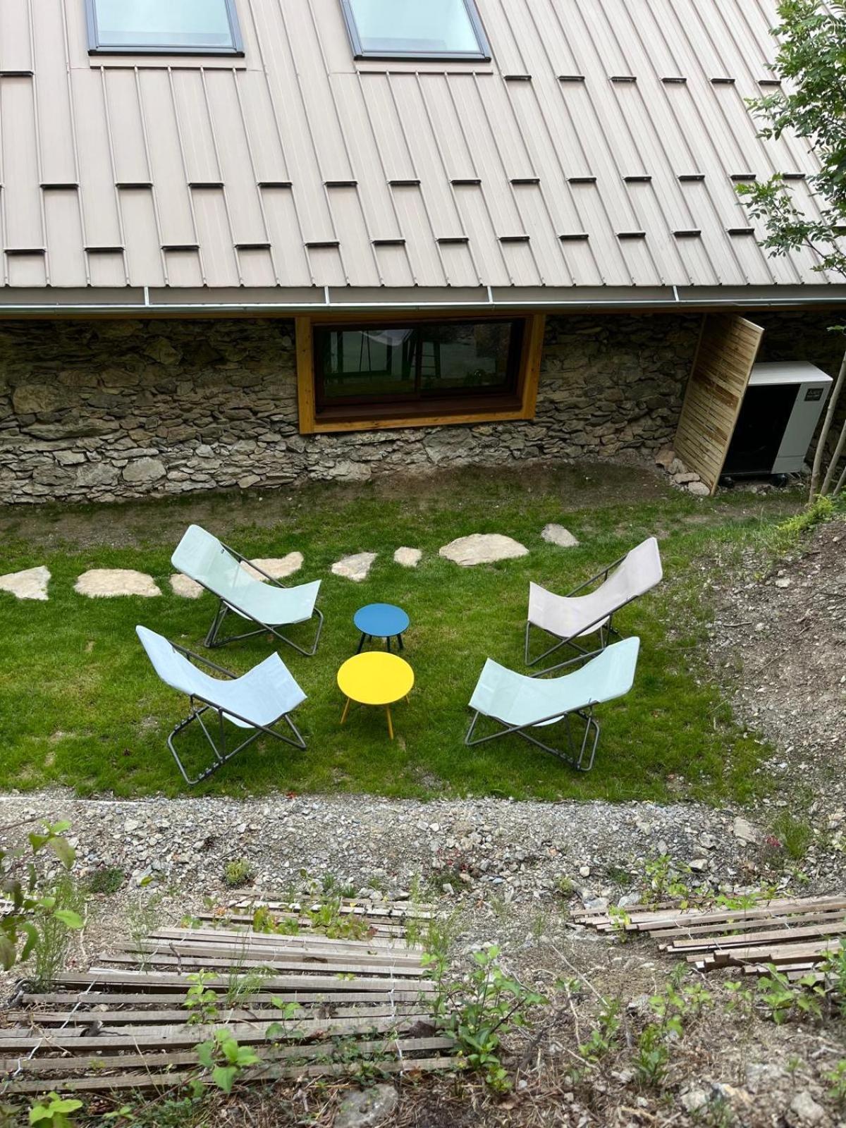 Le Couleau Bed and Breakfast Chateauroux-les-Alpes Buitenkant foto